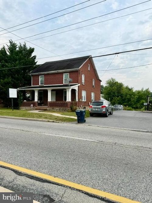 1764 Lincoln Way E, CHAMBERSBURG, PA, 17202-3348 | Card Image