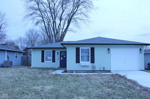 129 Schaefer Dr, Hope, IN, 47246-9433 | Card Image