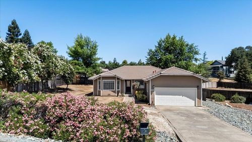 2108 Quail Ct, Valley Springs, CA, 95252-9203 | Card Image