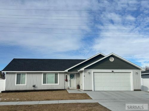 1119 Sweetwater Dr, Blackfoot, ID, 83221-4400 | Card Image