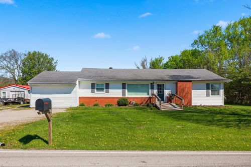 1088 Alton Station Road, Lawrenceburg, KY, 40342 | Card Image