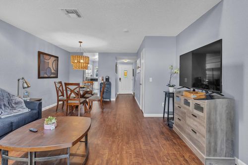 apt-71-5632 Hamilton St, Sacramento, CA, 95842-3376 | Card Image