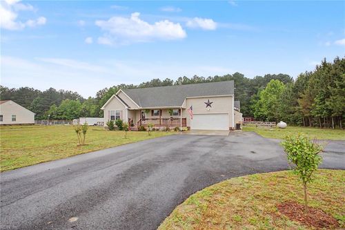 34295 Unity Rd, Zuni, VA, 23898-3441 | Card Image