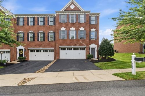 340 Marshall Heights Dr, Wexford, PA, 15090-7659 | Card Image