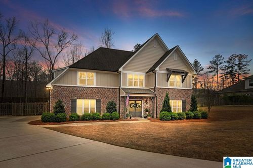 212 Birkdale Cir, PELHAM, AL, 35124-6296 | Card Image