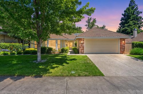 11557 Bear Valley Court, Gold River, CA, 95670 | Card Image