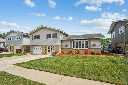 15143 Geoffrey Rd, Oak Forest, IL, 60452-2021 | Card Image