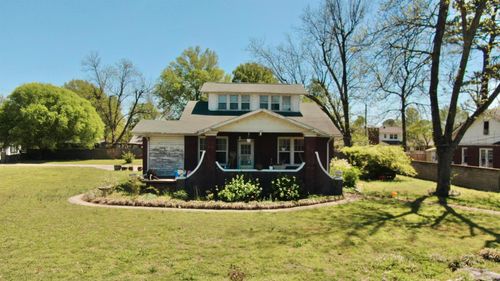 420 Nw 3rd St, Walnut Ridge, AR, 72476-1901 | Card Image