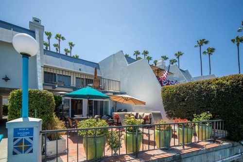 37 Antigua Ct, Coronado, CA, 92118-3325 | Card Image