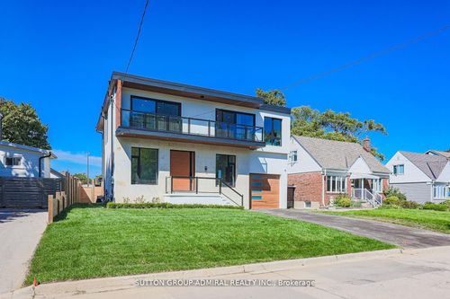 957 Dormer St, Mississauga, ON, L5E1T7 | Card Image