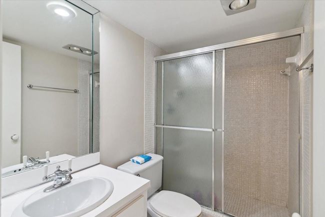 APT-102 - 3080 N Course Dr, Condo with 2 bedrooms, 2 bathrooms and null parking in Pompano Beach FL | Image 15