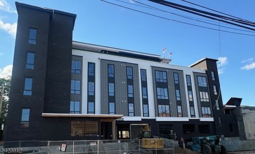 403-50 E 23rd St, Paterson, NJ, 07514-2018 | Card Image
