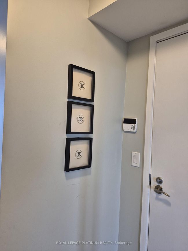1611 - 830 Lawrence Ave W, Condo with 2 bedrooms, 2 bathrooms and null parking in North York ON | Image 12