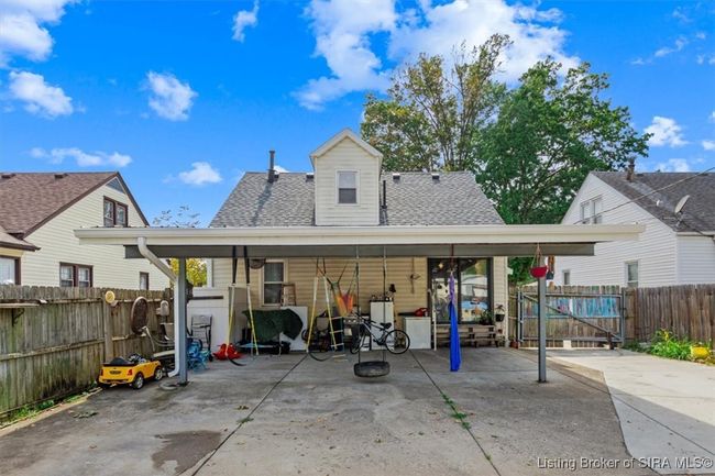 762 N Mckinley Ave, Home with 4 bedrooms, 2 bathrooms and null parking in Clarksville IN | Image 5