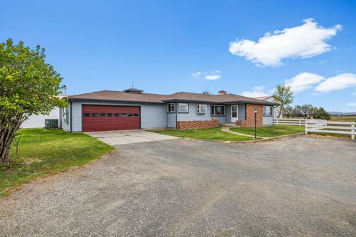 501 Nw Dogwood Lane, Madras, OR, 97741 | Card Image