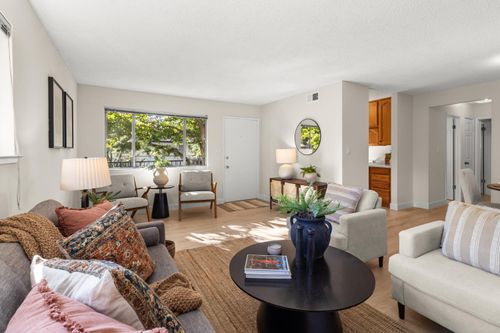 4-2861 Bidwell St, Davis, CA, 95618-0354 | Card Image