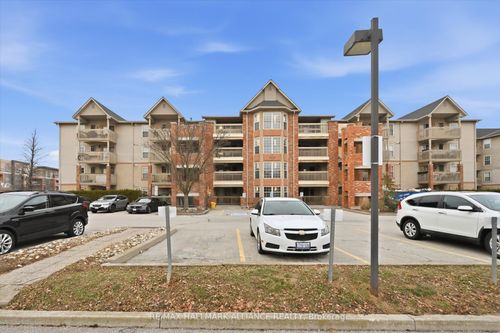 209-4013 Kilmer Drive, Burlington, ON, L7M4M3 | Card Image