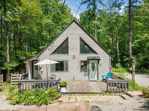 170 Mountain View Dr, Conway, NH, 03818-6223 | Card Image