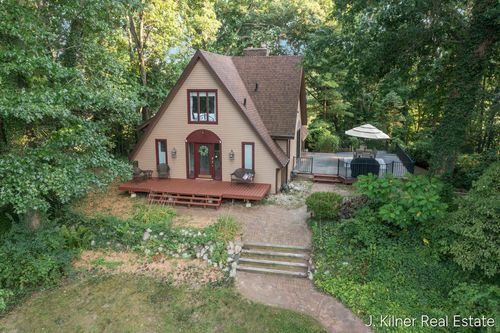 24865 44th Ave, Mattawan, MI, 49071-9753 | Card Image