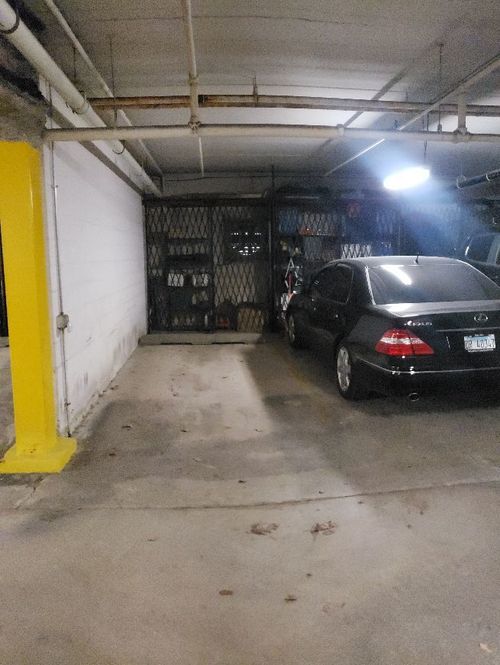 apt-201-8350 W Addison St, Chicago, IL, 60634-1925 | Card Image