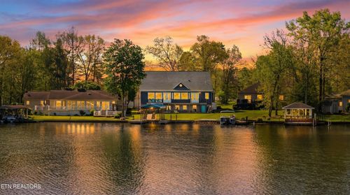 1118 Hileah Drive, Crossville, TN, 38572 | Card Image