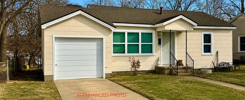 435 S Maple St, Nowata, OK, 74048-3407 | Card Image