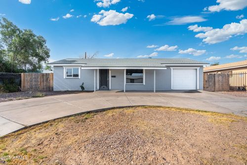 5811 W Campbell Ave, Phoenix, AZ, 85031-1844 | Card Image