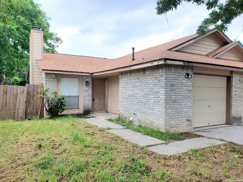 5717 Lochmoor, San Antonio, TX, 78244-1439 | Card Image
