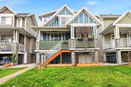 1029 Salter Street, New Westminster, BC, V3M0H5 | Card Image