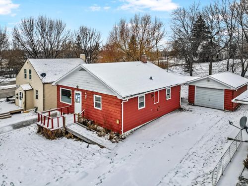 607 N Front Street, Crookston, MN, 56716 | Card Image