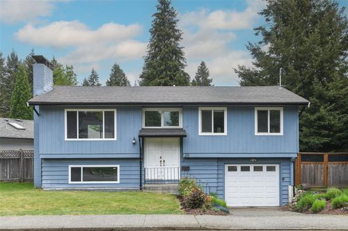 30 Rod & Gun Rd, Courtenay, BC, V9N3M9 | Card Image