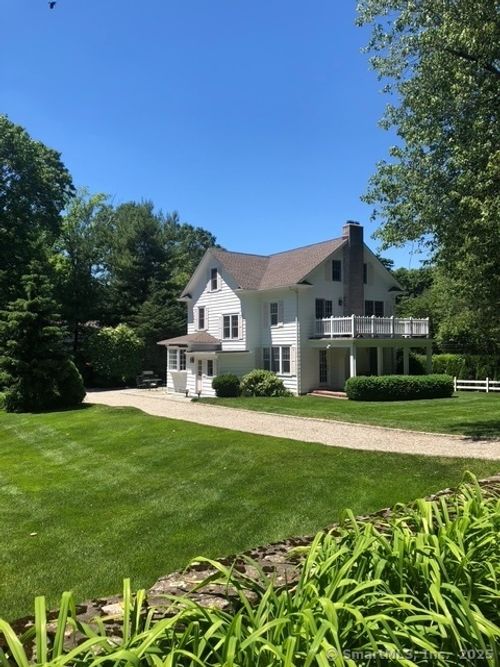 128 5 Mile River Rd, Darien, CT, 06820-6236 | Card Image