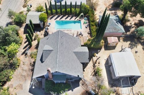 15793 35th Ave, Clearlake, CA, 95422-9047 | Card Image
