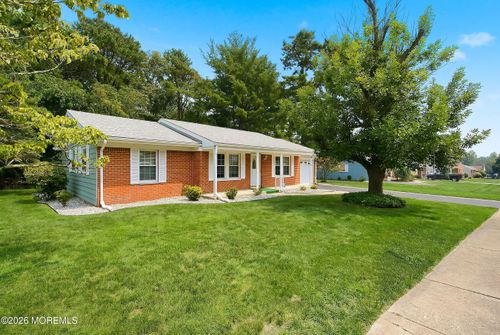 59 Franklin Ln, Whiting, NJ, 08759-6345 | Card Image