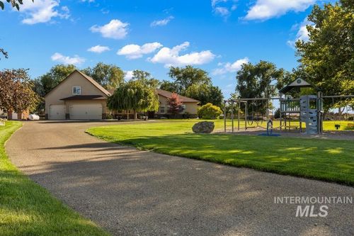 28279 Pearl Rd, Parma, ID, 83660-6455 | Card Image