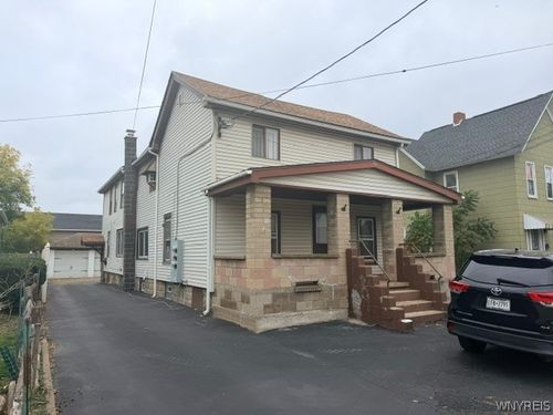 88 N Marion St, North Tonawanda, NY, 14120-6804 | Card Image