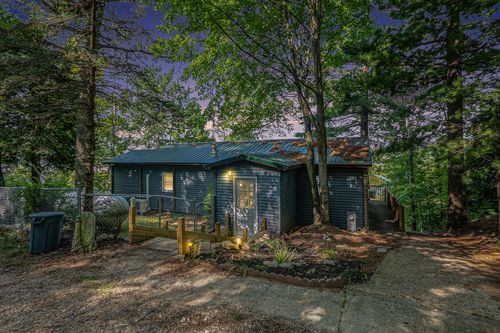 17317 Summit St, Barryton, MI, 49305 | Card Image