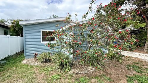 1016 Rosery Rd, Largo, FL, 33770-1030 | Card Image