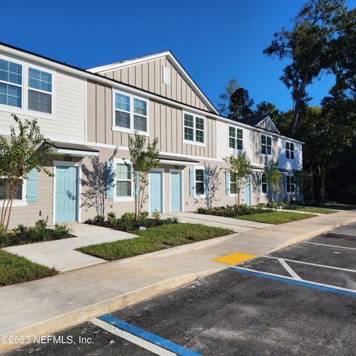 8409 Zenith Cir, JACKSONVILLE, FL, 32256-8658 | Card Image