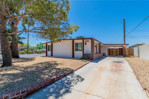 3717 Perliter Ave, North Las Vegas, NV, 89030-7180 | Card Image