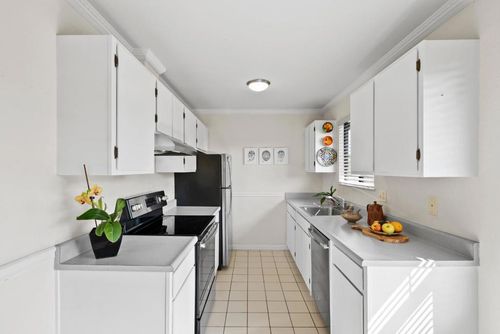 3-430 Grand Blvd, San Mateo, CA, 94401-2311 | Card Image