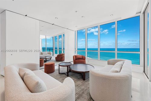 2306-100 Pointe Dr, Miami Beach, FL, 33139-7371 | Card Image