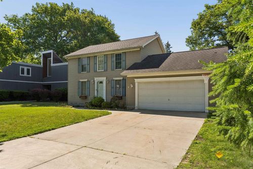 1816 Woodland Dr, Port Huron, MI, 48060-1945 | Card Image