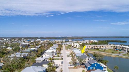 673-21671 Indian Bayou Dr, Fort Myers Beach, FL, 33931-4213 | Card Image