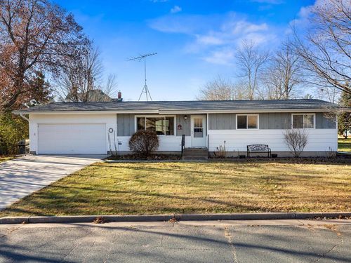 615 S 2nd St, Luck, WI, 54853-9070 | Card Image