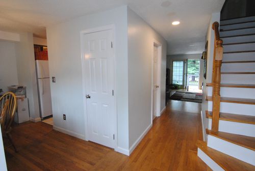 7 Meadowview Cir, Nashua, NH, 03062-2225 | Card Image