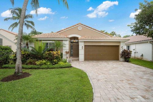 660 Nw 45th Ave, Deerfield Beach, FL, 33442-9361 | Card Image