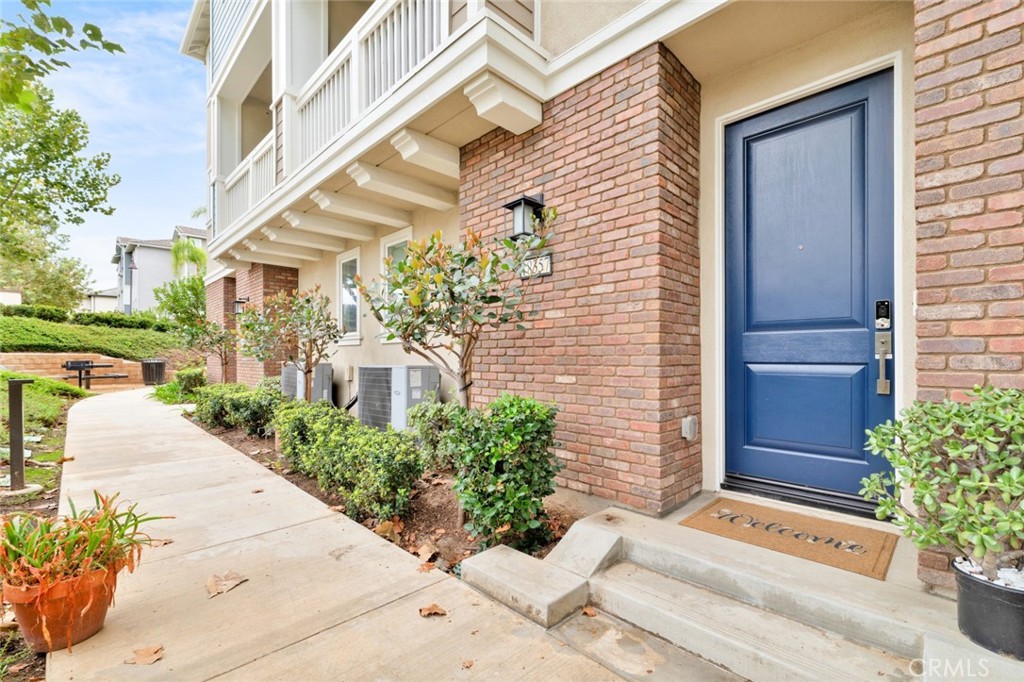 18357 Iris Ln, Leased in Yorba Linda - eXp Realty