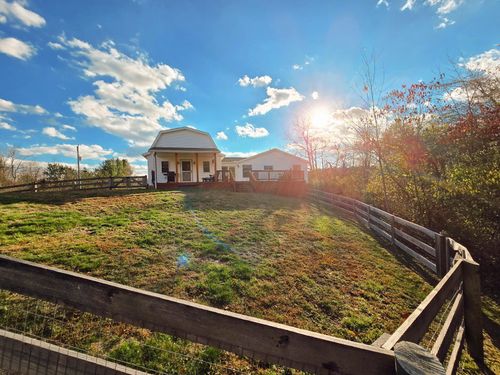 28841 Coshocton Rd, Howard, OH, 43028-9746 | Card Image