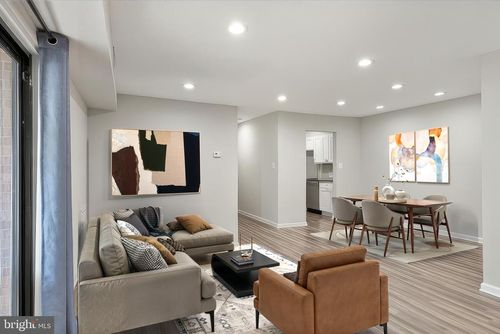 apt-101-10720 West Dr, FAIRFAX, VA, 22030-4267 | Card Image